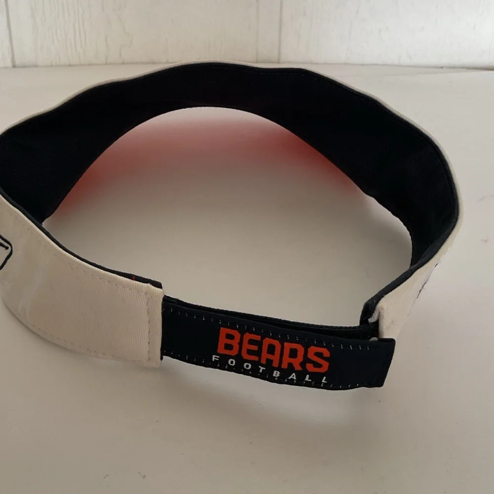NFL Chicago Bears Adjustable Strapback Visor NWOT